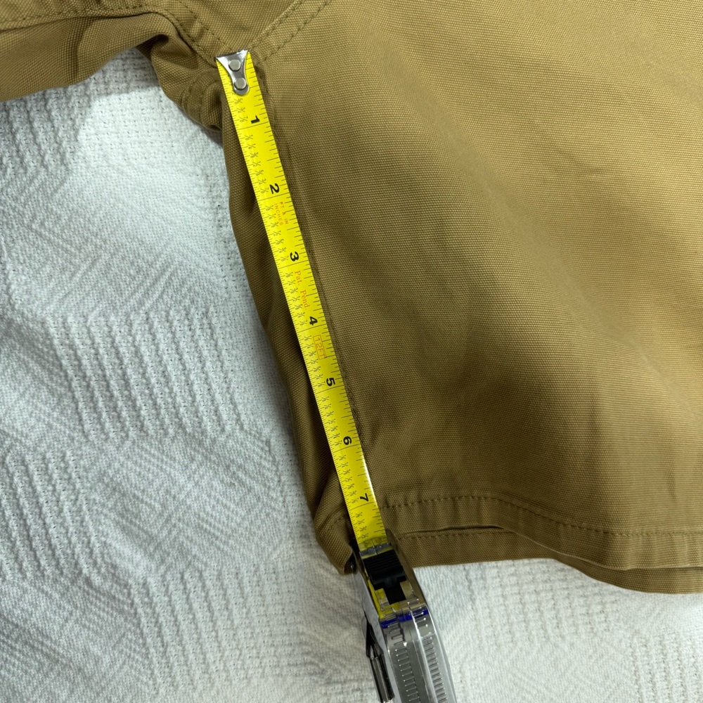 Carhartt Tan Cargo Shorts for Versatile Outdoor Wear Womens Size 16 Loose Fit - Picture 6 of 7